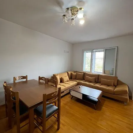 Ton' S Apartment *