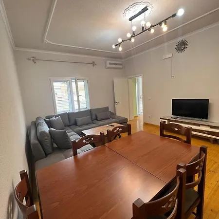 Apartment Ton' S *